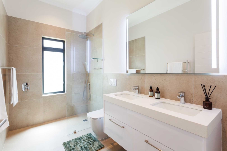 3 Bedroom Property for Sale in Val De Vie Estate Western Cape